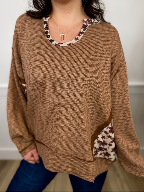 POL Sweaters - POL Brown Knit Crewneck Sweater with Floral Trim